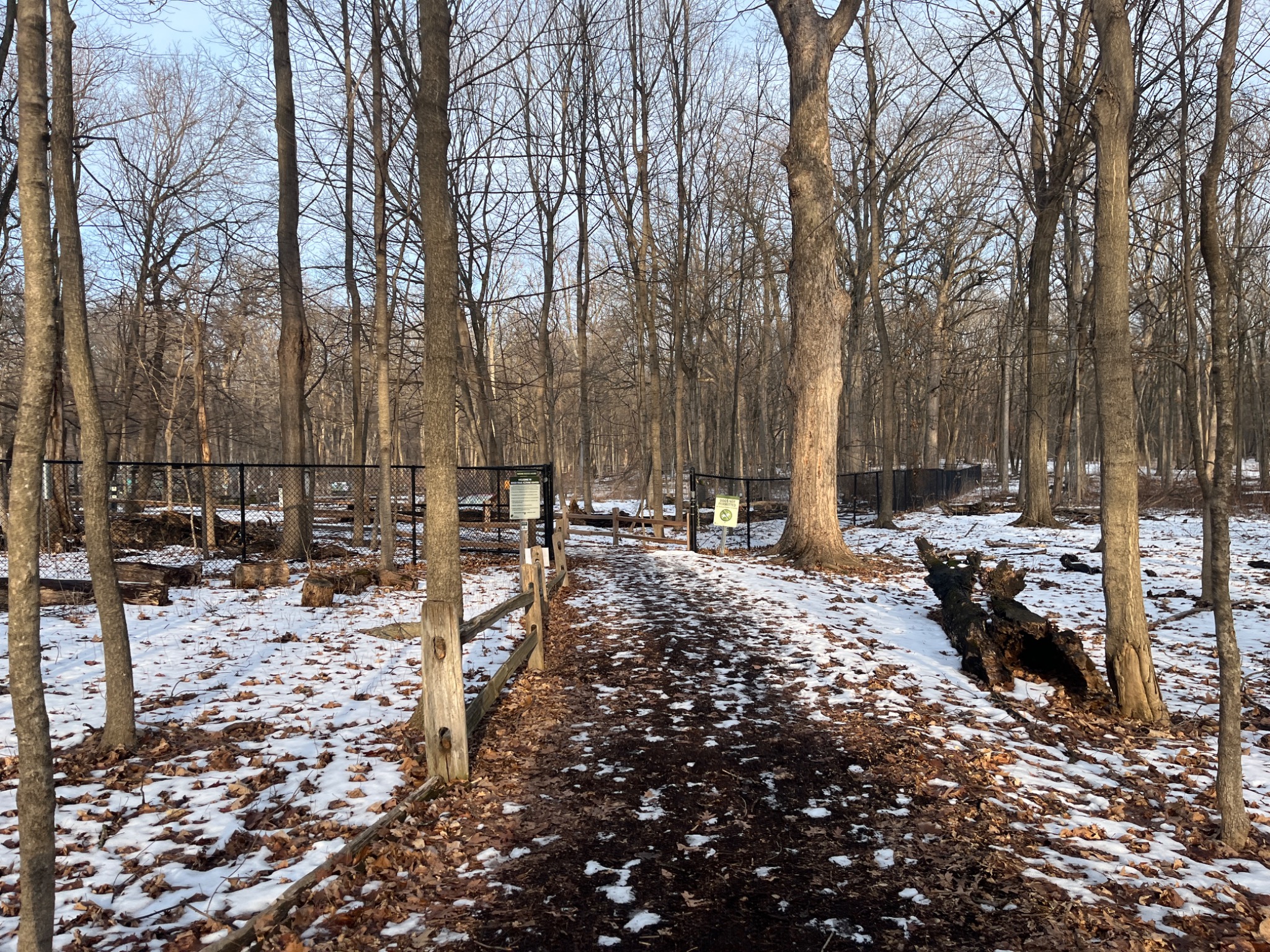 River Trail Nature Center